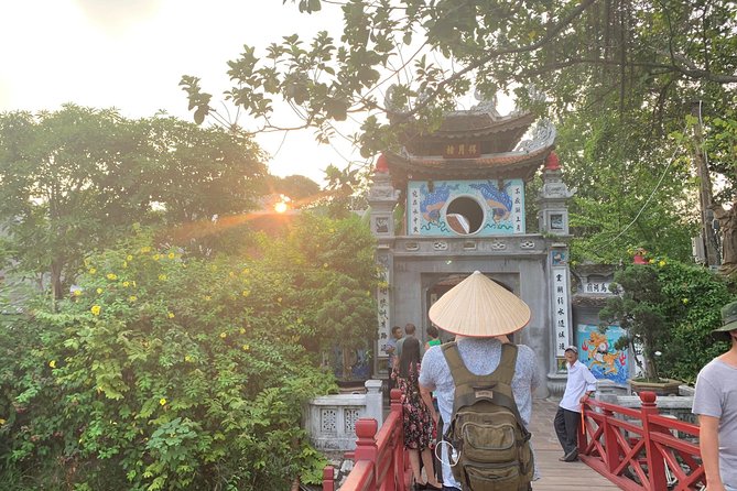 Hanoi City Sightseeing and Street Food Tour - Hanoi motorbike rides, minus the stress
