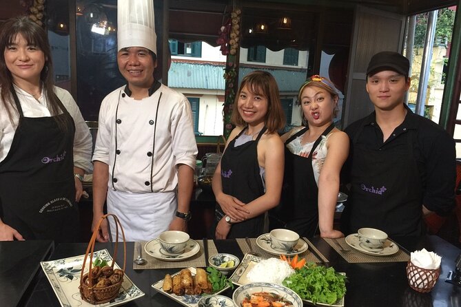 Hanoi Cooking Class and Market Tour with Chef Tien - Your Meal Pace: How Unlimited Drinks Change the Experience