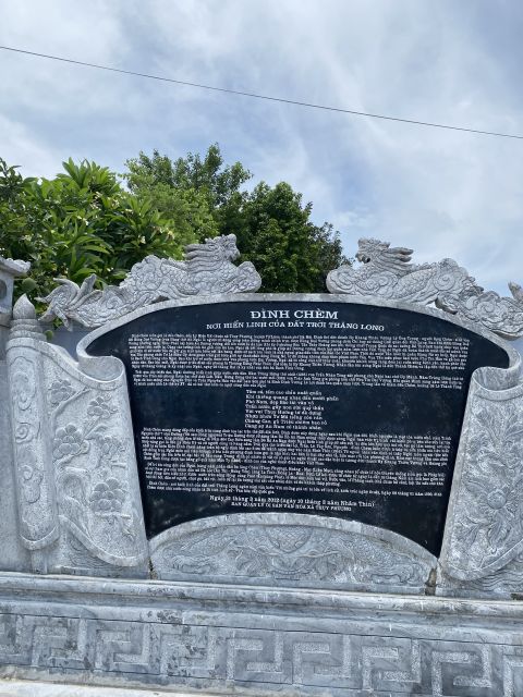 Hanoi Countryside Bicycle Tour - Co Loa ancient capital and temple stop, history you can connect to the ride