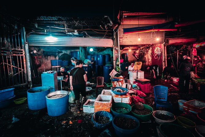 Hanoi Dawn Private Food Tour with 10+ Tastings - Four Markets, One Food System: How the Route Builds Understanding