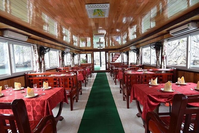 Hanoi Epic tour 6D5N Hanoi - Halong Bay - Ninh Binh - Sapa - Ninh Binh: Hoa Lu temples, Trang An UNESCO caves, and Mua Cave stairs