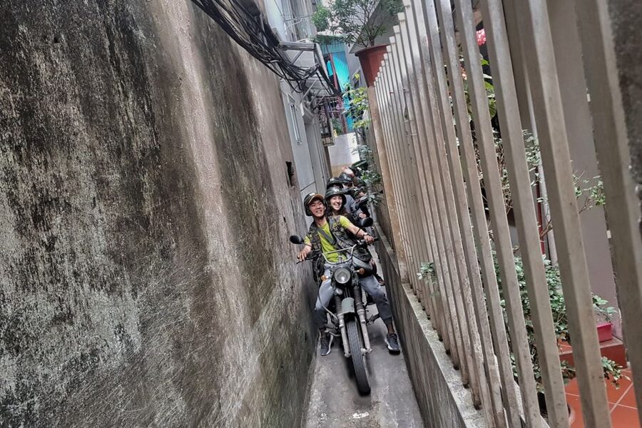 Hanoi Food, Culture, Sightseeing & Fun By Vintage Motorbike - The classic Hanoi stops by motorbike: Ho Chi Minh, Tran Quoc, lakes, and more