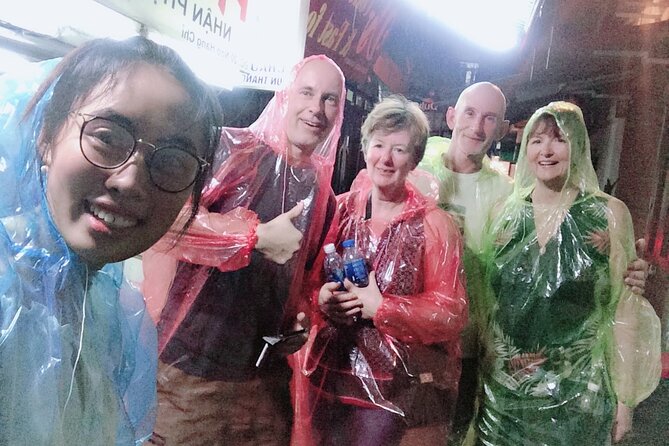 Hanoi Food Tours in Hanoi Old Quarter (Small Group/Private) - Street-dining style: how the guide helps you get it right