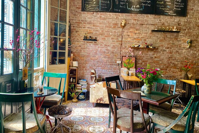 Hanoi French Quarter: Coffee and Stories - Hanoi Opera House and Trang Tiên Plaza: French rule on the street level