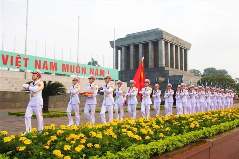 Hanoi: Full-day or Half-day Hanoi City Tour - West Lake’s Tran Quoc Pagoda, the calm opener