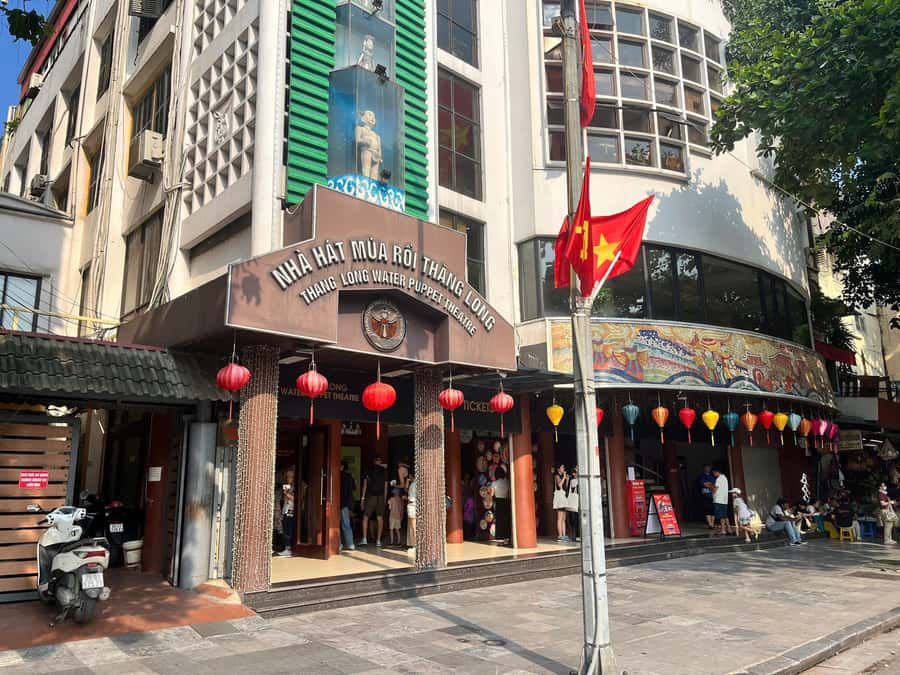 Hanoi: Half-Day City Tour with Thang Long Water Puppet Show - Tran Quoc Pagoda on Golden Fish Island: Hanoi’s Old Spiritual Anchor