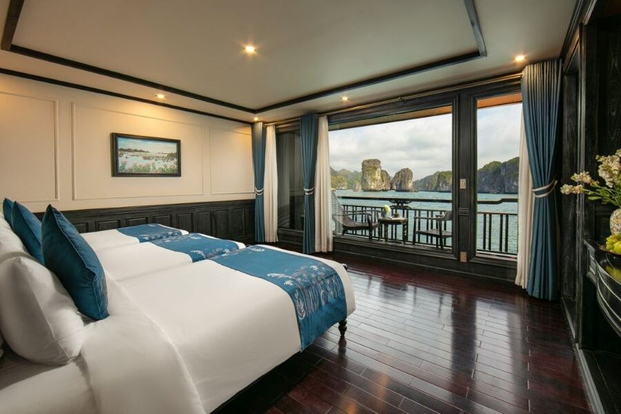 Hanoi: Halong Bay 2-Day 5-Star Balcony Cruise & Bathtub - Food, drinks, and what you should plan for