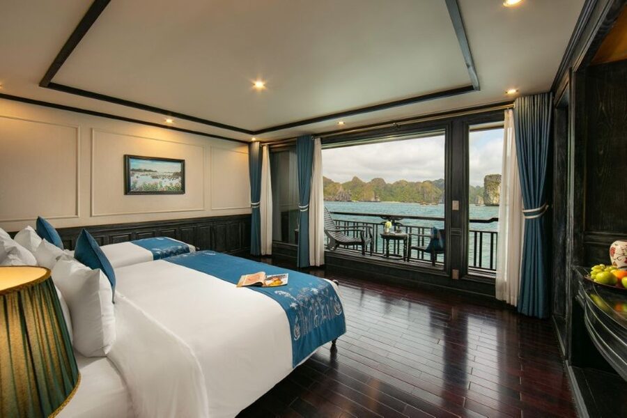 Hanoi: Halong Bay 2-Day 5-Star Balcony Cruise & Bathtub - Your 5-star balcony cabin and bathtub: comfort you will actually use