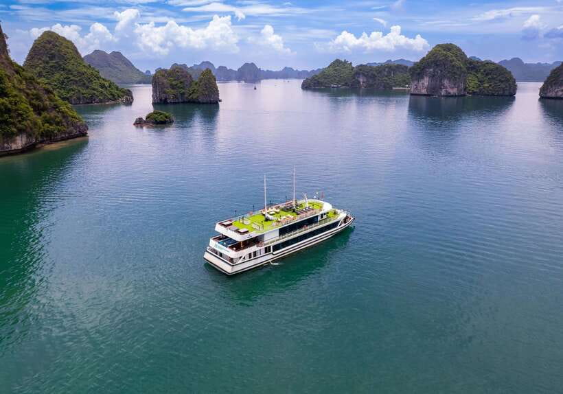 Hanoi: Halong Bay Cruise, Amazing Cave, Titov Island & Kayak - Key Things I’d Not Skip