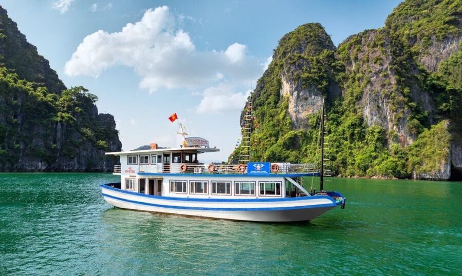 Hanoi: Halong Bay Day Trip with Titop Island, Cave, & Kayak - Key highlights to know before you go