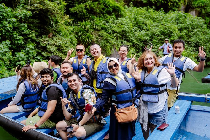 Hanoi: Halong Bay Luxury Option – Titop, Surprise Cave, Kayak - What is actually included, and what can cost extra