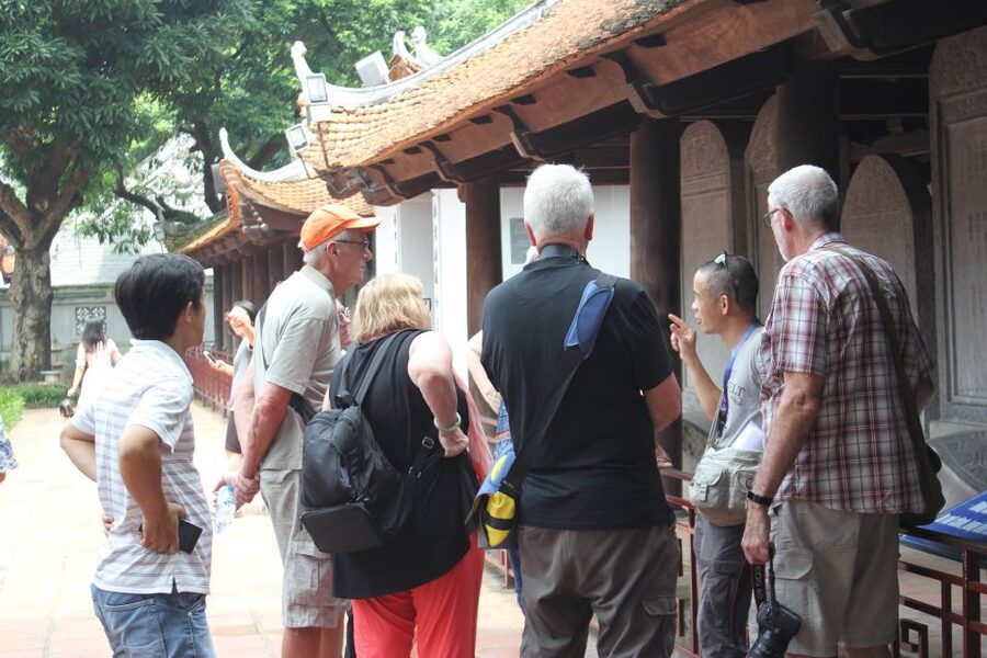 Hanoi Highlights: Full-Day Small Group City Tour with Lunch - Who should book this Hanoi highlights tour, and who should skip it