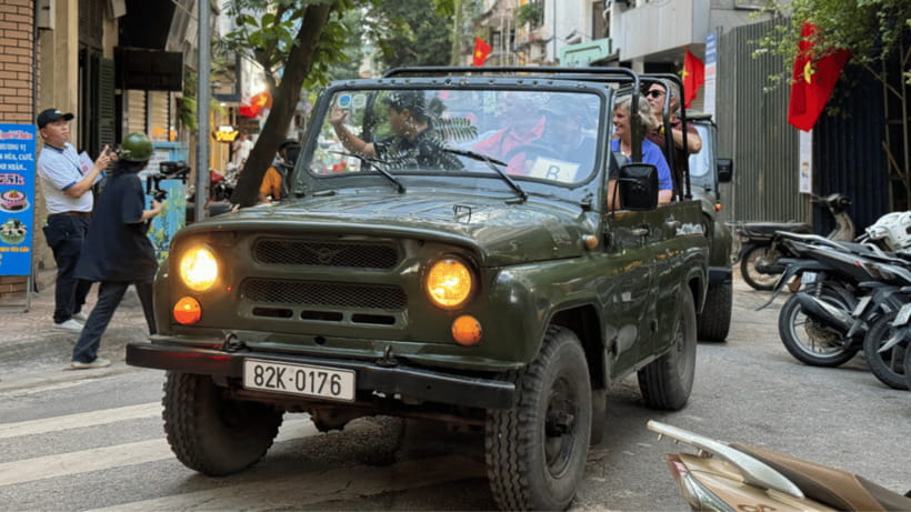 Hanoi: Historic Jeep Tour - A Comfortable Jeep Plan for Hanoi in Half a Day