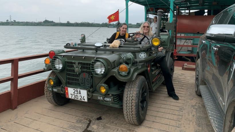 Hanoi: Historic Jeep Tour - French Quarter and the Little Paris Streetscape