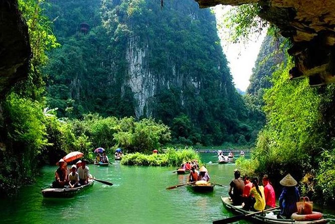 Hanoi - Hoa Lu - Tam Coc - Mua Cave - 1 Day / By Luxury Limousine & Small Group - Morning Setup: Luxury Transport and the 7:30 AM Start