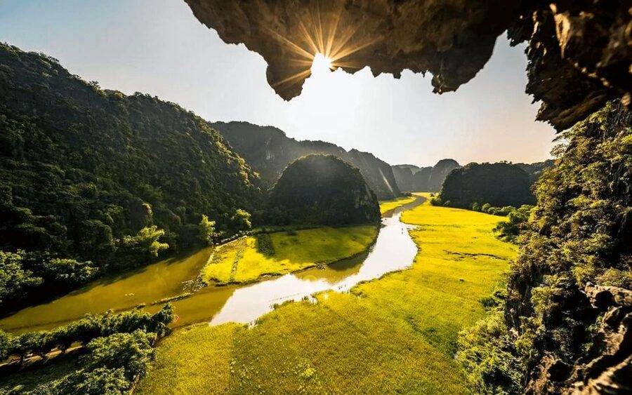 Hanoi: Hoa Lu, Trang An, and Mua Cave Full-Day Trip - Key things to know before you go