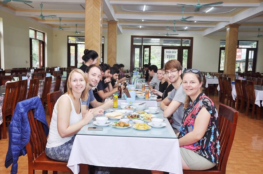 Hanoi: Hoa Lu, Trang An Caves & Mua Cave Day Trip and Lunch - Mua Cave: 500 steps to the best wide view