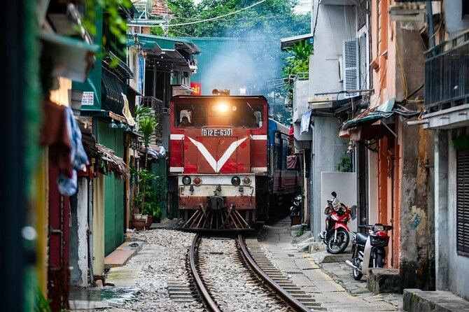 Hanoi Jeep By Night Street Food Tour and Train Street Experience - Two Things I Love, One Thing to Watch