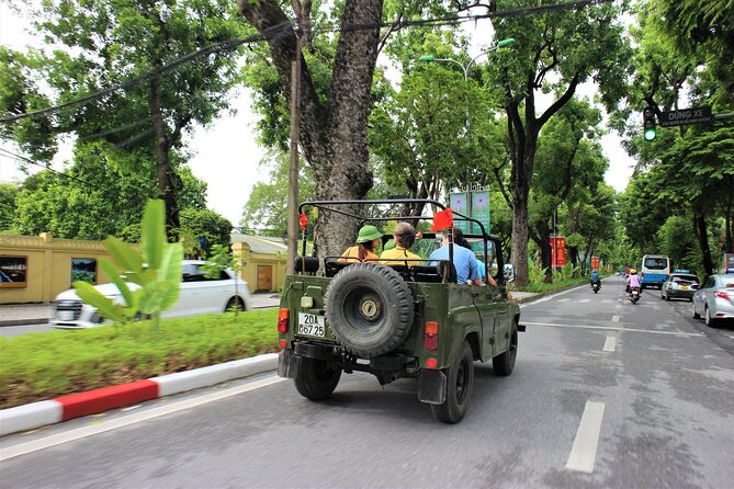Hanoi Jeep Food Tours Led By Women - Old Quarter food stop: banh cuon with a chef moment