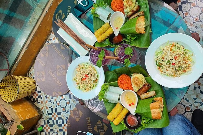 Hanoi Jeep Tour: Food, Culture and Fun by Vietnam Army Jeep - Chợ Trời and Hanoi backstreets: 1.5 hours that set the tone