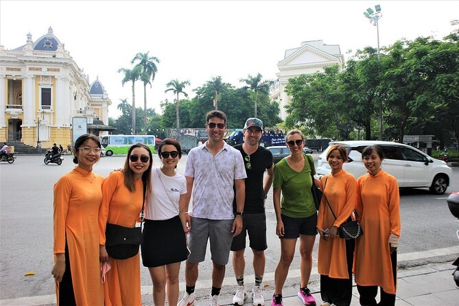Hanoi Jeep Tours Led By Women: Hanoi Countryside Jeep Tours - Lại Đà Temple, Pagoda, And A 200-Year House