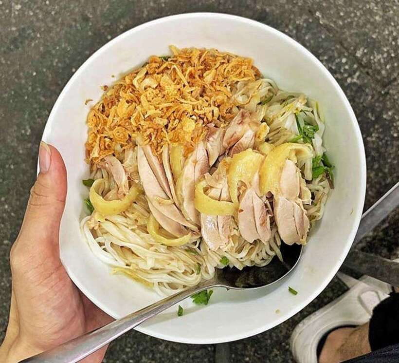 Hanoi: Michelin Guide Street Food Walking Tour - Price and Value: What $19 Covers in a City That Can Add Up