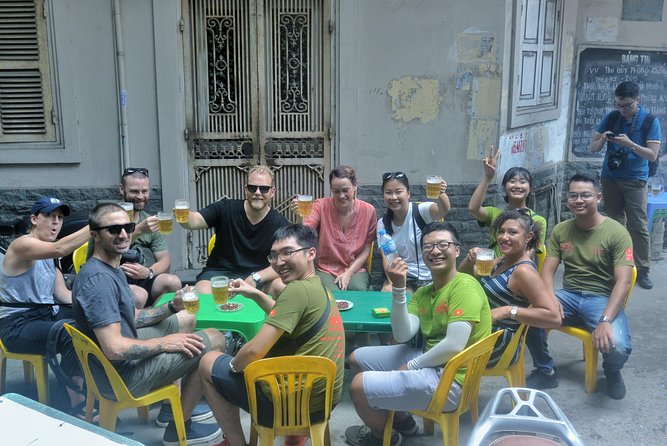 Hanoi Michelin Star Walking Food Tour & Train Street - Train Street: how to enjoy the wow moment without rushing