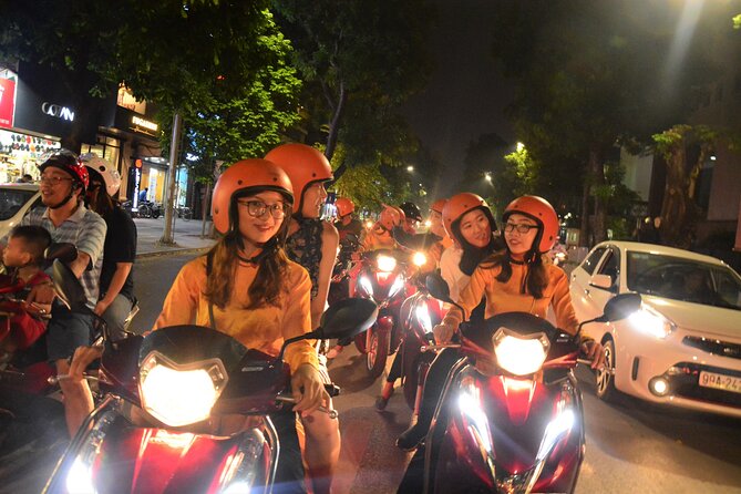 Hanoi Motorbike Tour Led By Women: Hanoi Motorbike Food Tours - Unlimited drinks and pacing: how to eat well on a motorbike route