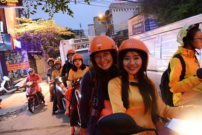 Hanoi Motorbike Tours Led By Women: Hanoi By Night Foodie Motorbike Tours - The full food plan: banh cuon, bun cha, banh ran ngot, plus dessert