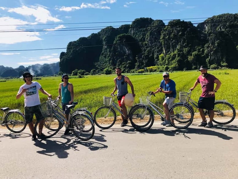 Hanoi: Ninh Binh, Bai Dinh/Hoa Lu, Trang An, & Mua Cave Tour - Why Ninh Binh is a standout day trip from Hanoi