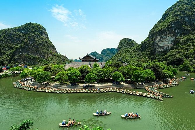 Hanoi - Ninh Binh Day Trip - Bai Dinh Pagoda: Vietnam’s huge bronze Buddha and the karst viewpoints