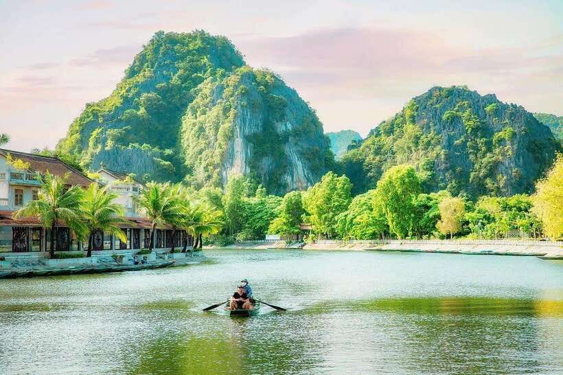 Hanoi: Ninh Binh, Tam Coc, Mua Cave & Hoa Lu with cycling - Tam Coc Boat Ride: The Calm Middle of an Active Day