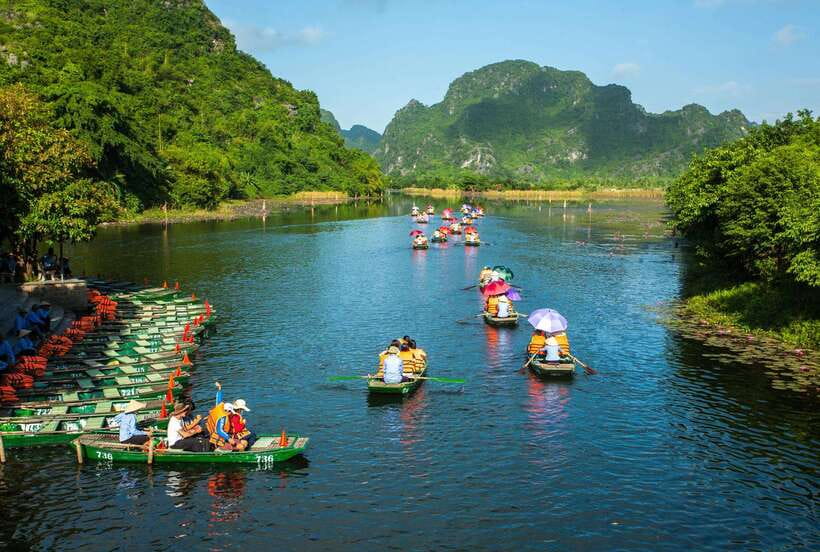 Hanoi: Ninh Binh, Trang An, Mua Cave and Bai Dinh Pagoda - Key Highlights You Actually Feel