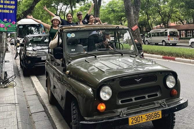 Hanoi Offbeat Jeep Tours - Huu Tiep Lake and the Downed B-52 wreckage: the emotional checkpoint