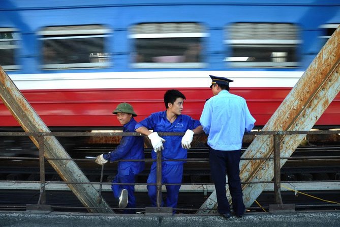 Hanoi On the Tracks Photo Tour - 5:30 am pickup, and why the early light actually helps