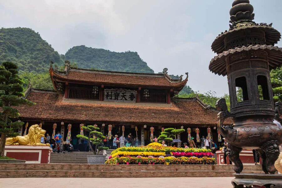 Hanoi: Perfume Pagoda - Yen Stream Boat Ride, Lunch & Cave - Should you book the Hanoi Perfume Pagoda day trip?