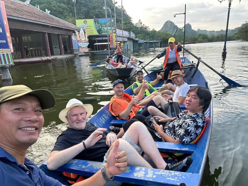 Hanoi: Perfume Pagoda - Yen Stream Boat Ride, Lunch & Cave - Lunch and pacing: getting fed without losing the day