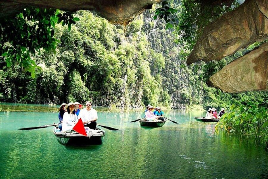 Hanoi: Perfume Pagoda - Yen Stream Boat Ride, Lunch & Cave - Electric car to streamside: why the timing starts to matter