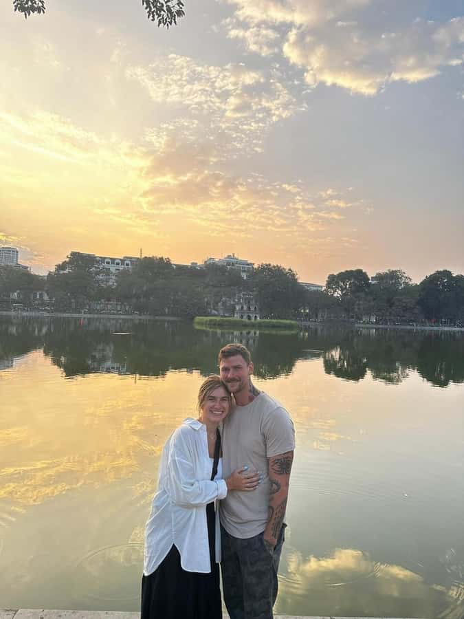 Hanoi: Private Half-day City Highlights and Hidden Gems Tour - Dong Xuan Market, St. Joseph’s Cathedral, and Daily Hanoi Life
