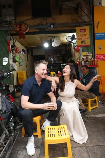 Hanoi Private Photoshoot – Iconic Spots & Hidden Gems - Temple of Literature (Around 40 Minutes): A Calm Backdrop for Final Portraits