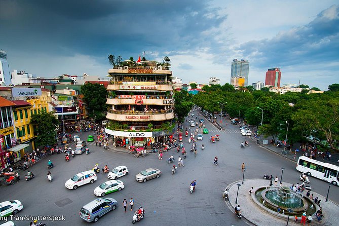 Hanoi Private Tour: Hidden Corners, Train Street, Incense Village - Ho Chi Minh Mausoleum morning rules: timing, modest dress, and closures
