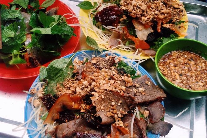 Hanoi Private Walking Tour: Street Food (HOT HOUR PROMOTING) - What you actually eat and drink, and why it’s well balanced