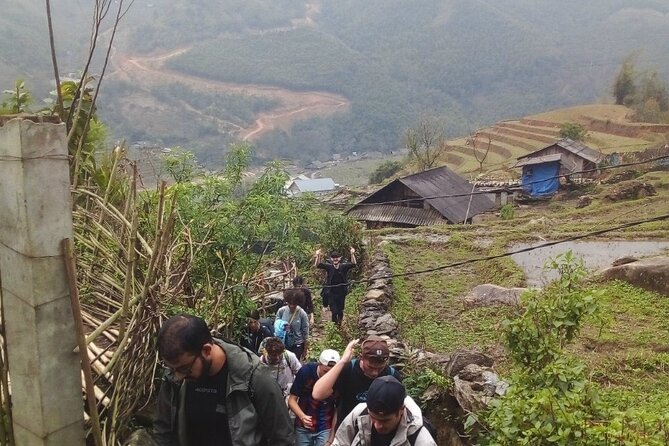 Hanoi - Sapa 2 Days 1 Night Overnight At Homestay - Hanoi to Sapa: Pickup Timing and the VIP Cabin Bus Reality