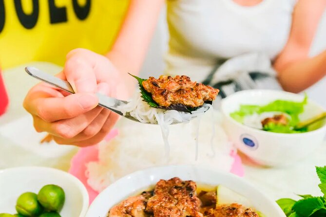 Hanoi Street Food Tour and MORE - Old Quarter at 18:00: the easiest way to start without getting lost