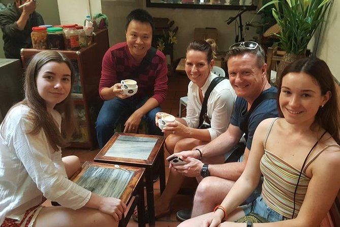 Hanoi Street Food Tour with local delicacies - Getting Picked Up at 11:30 or 18:00 in Hanoi’s Old Quarter