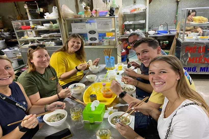 Hanoi: Street Food Tour with Train Street & Hidden Alleyways - Vegetarian Option: How to Make It Work