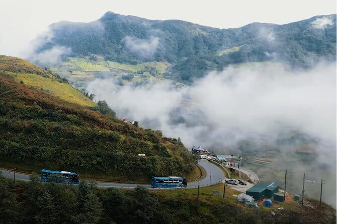 Hanoi to Sapa Bus - Private Cabin Bus - Price and value: $31 for a modern cabin bus that actually helps you rest