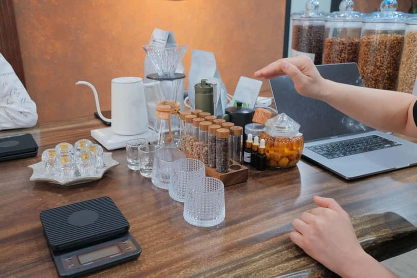 Hanoi Ultimate Coffee Workshop: Make, Learn & Taste - Brewing basics taught with real tools and real technique