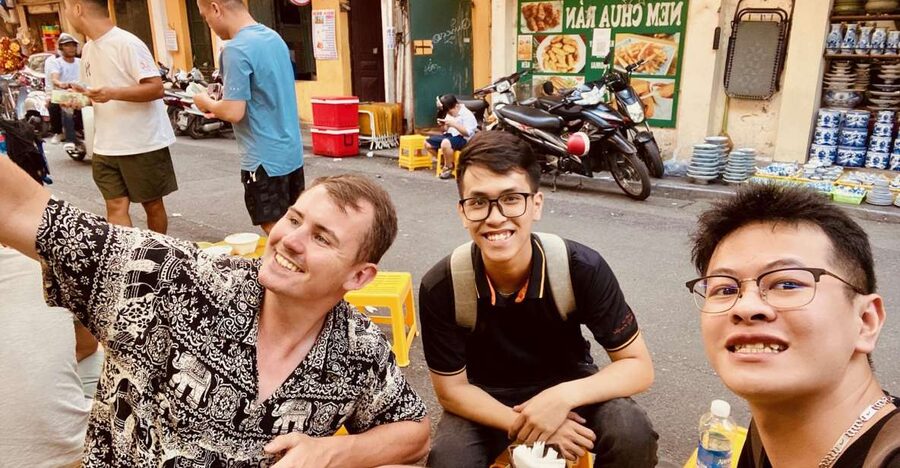 Hanoi: Vegan Street Food & Stories - The sit-down local restaurant hour, where Hanoi flavors get explained