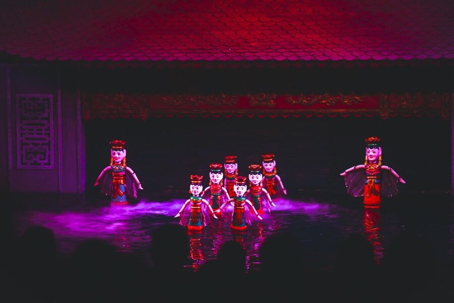 Hanoi: Water Puppet Show Ticket with Hotel Delivery Add-On - Arrive early enough to get settled (and see well)